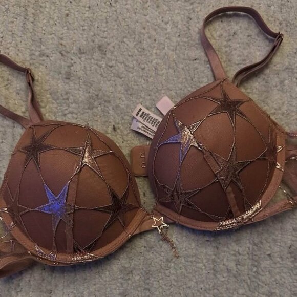 Victoria's Secret Bra - Picture 1 of 3
